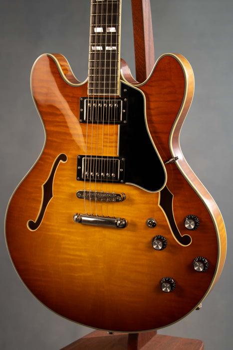 Eastman T486 Thinline Electric Guitar w/Case - Goldburst - Preowned