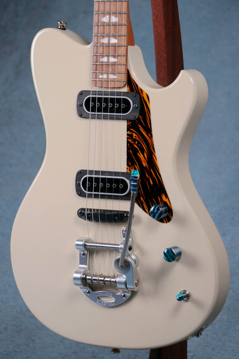 Powers Electric A-Type PF42 CamTail Electric Guitar - Pastel Beige - A551