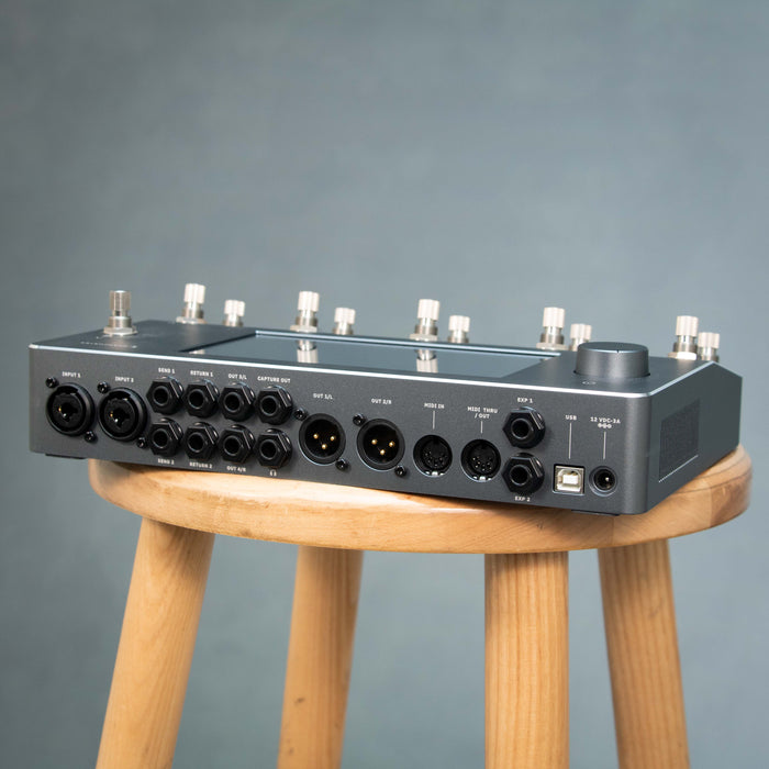 Neural DSP Quad Cortex Floor Modeller w/Box - Preowned