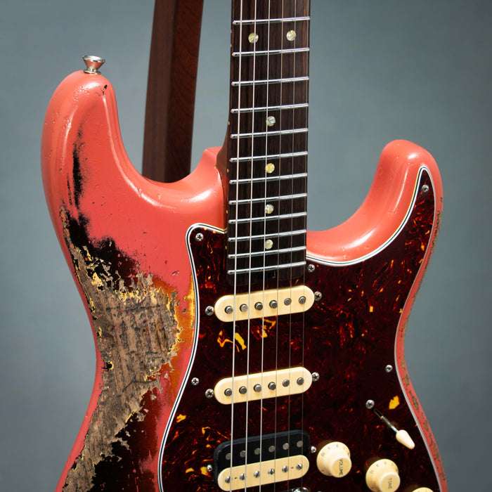 Shabat 2026 Lynx HSS Medium Heavy Aged w/Case - Fiesta Red Over 3-Tone - Preowned