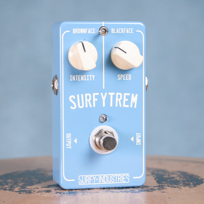 Surfy Industries Surfytrem Tremolo Effects Pedal w/Box - Preowned