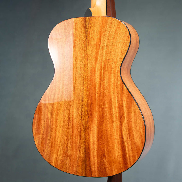 Taylor C22ce C0945 2026 Catch Custom Grand Concert - Mahogany / Mahogany - 1204026095