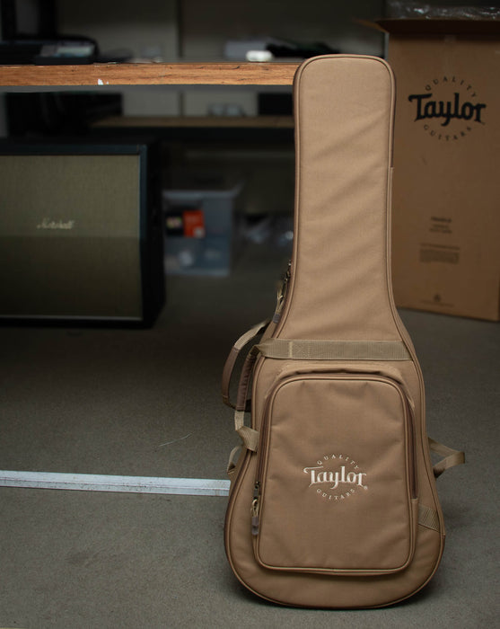 Taylor 214ce Grand Auditorium Spruce/Walnut Acoustic Electric Guitar - B-Stock - 2206065233