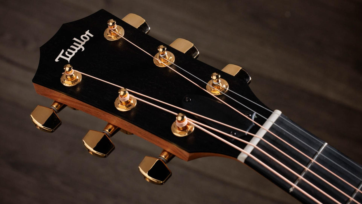 Taylor 222ce-K DLX Grand Concert Acoustic Electric Guitar