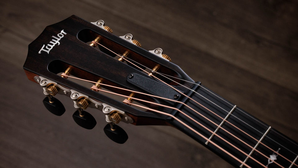 Taylor 322ce 12-Fret Grand Concert Acoustic Electric Guitar