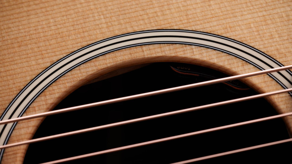 Taylor Gold Label 717e Spruce / Rosewood Grand Pacific Acoustic Electric Guitar - Natural