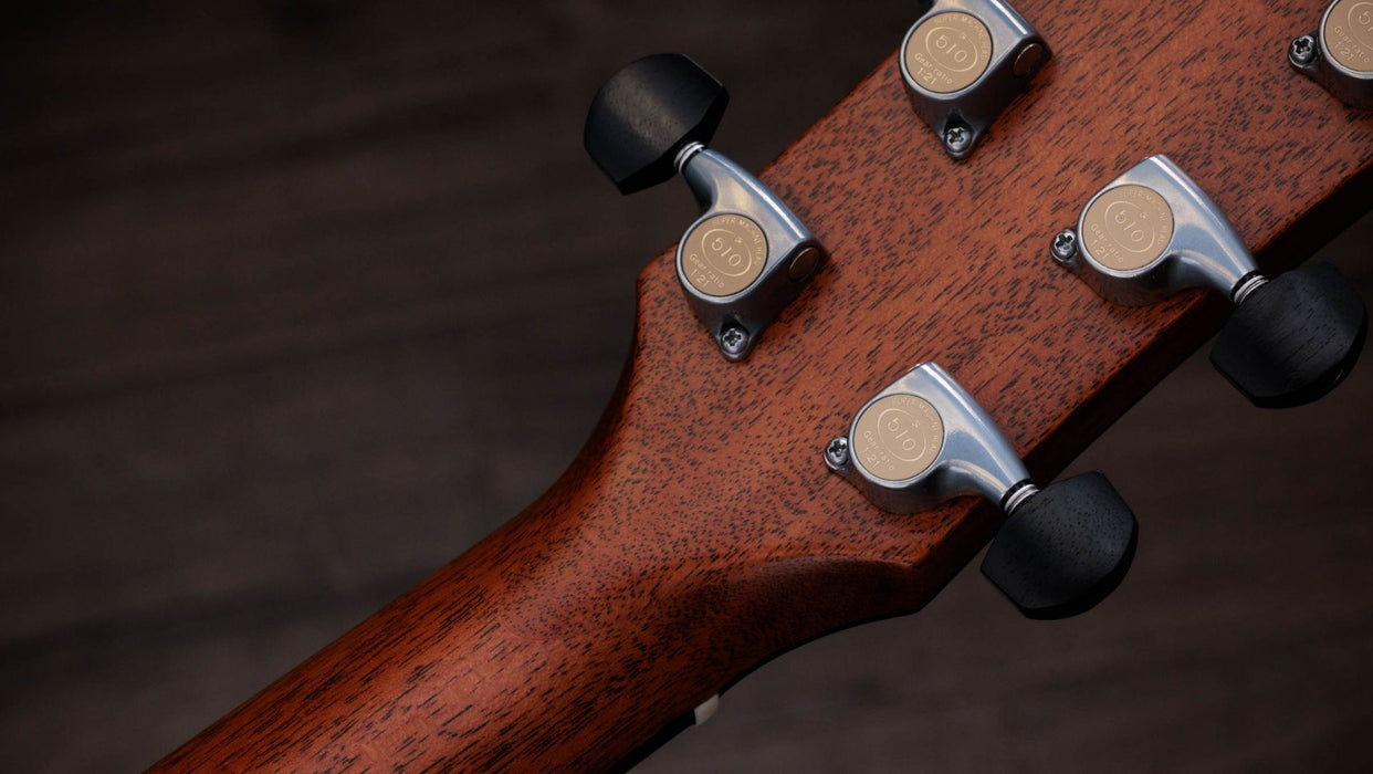 Taylor Gold Label 814e Spruce / Rosewood Super Auditorium Acoustic Electric Guitar - Sunburst