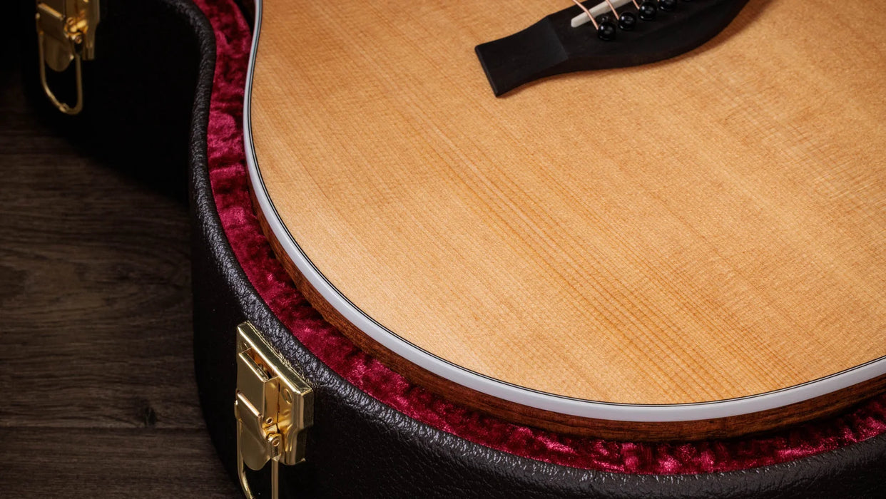 Taylor Sunset Blvd 214ce DLX Figured Ovangkol Acoustic Electric Guitar