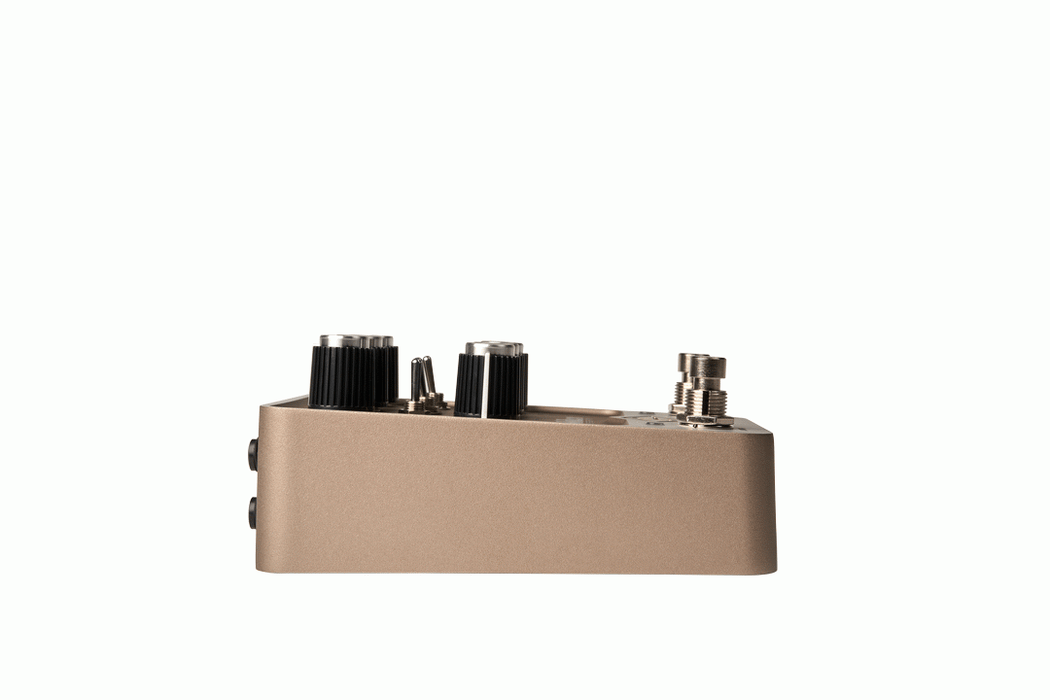 Universal Audio Golden Reverberator Pedal