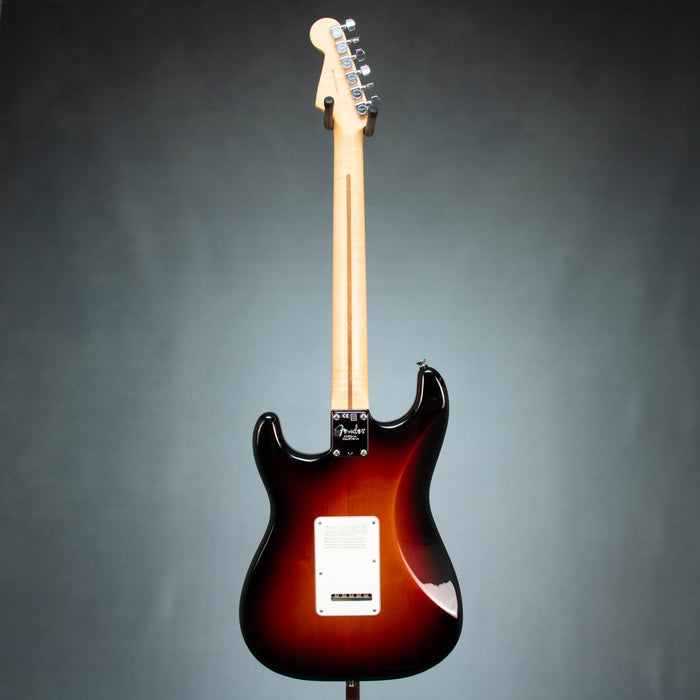 Fender American Standard Stratocaster w/Case - 3-Colour Sunburst - Preowned