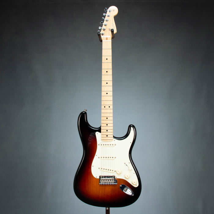 Fender American Professional Stratocaster w/Case - 3 Tone Sunburst - Preowned