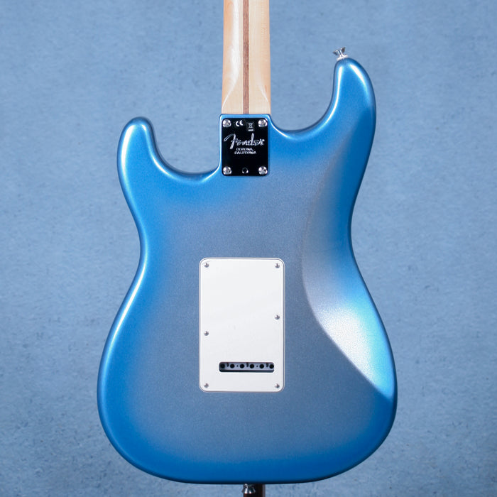 Fender American Showcase Stratocaster HSS Electric Guitar w/Case - Sky Burst Metallic - Preowned