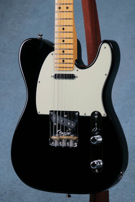 Fender American Professional II Telecaster w/Case - Black - Preowned