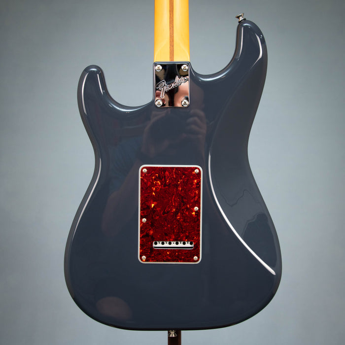 Fender American Professional Classic Stratocaster w/Case - Faded Black - Preowned