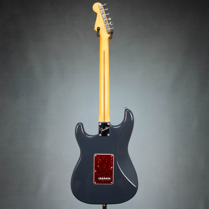 Fender American Professional Classic Stratocaster w/Case - Faded Black - Preowned