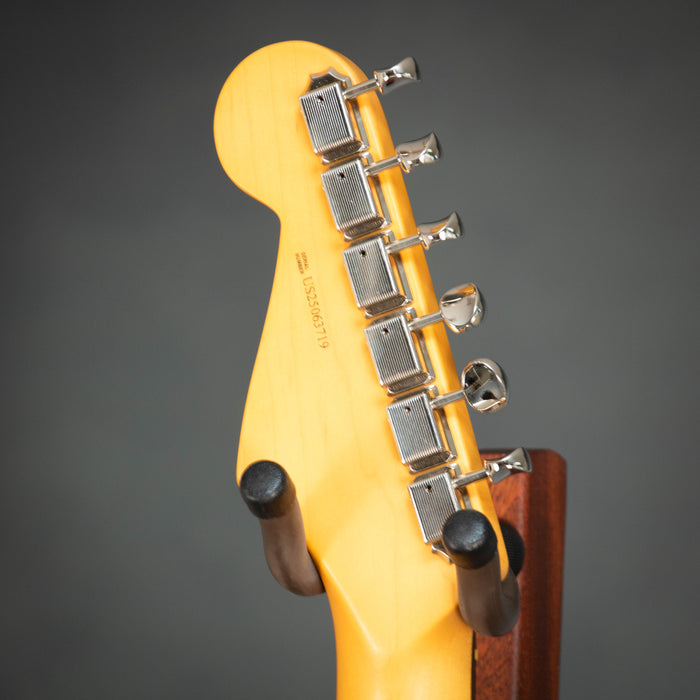 Fender American Professional Classic Stratocaster w/Case - Faded Black - Preowned