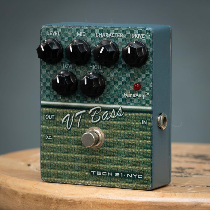 Tech 21 Character Series VT Bass Effects Pedal - Preowned