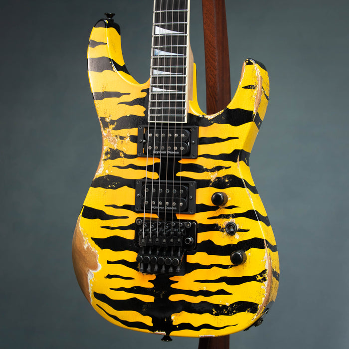Jackson Custom Shop Dinky DK 2H FR w/Case - Time Tested Tiger - Preowned