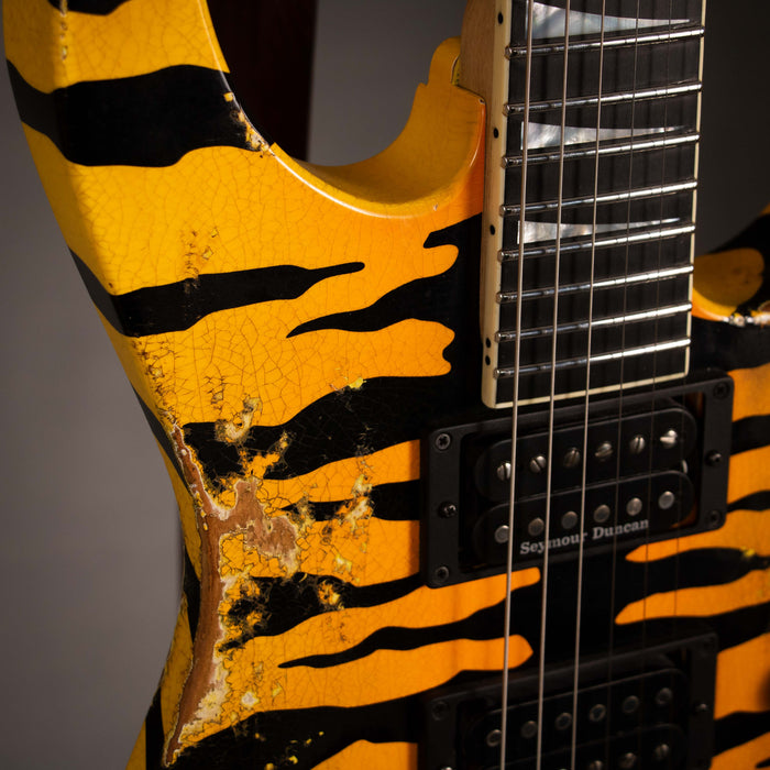 Jackson Custom Shop Dinky DK 2H FR w/Case - Time Tested Tiger - Preowned