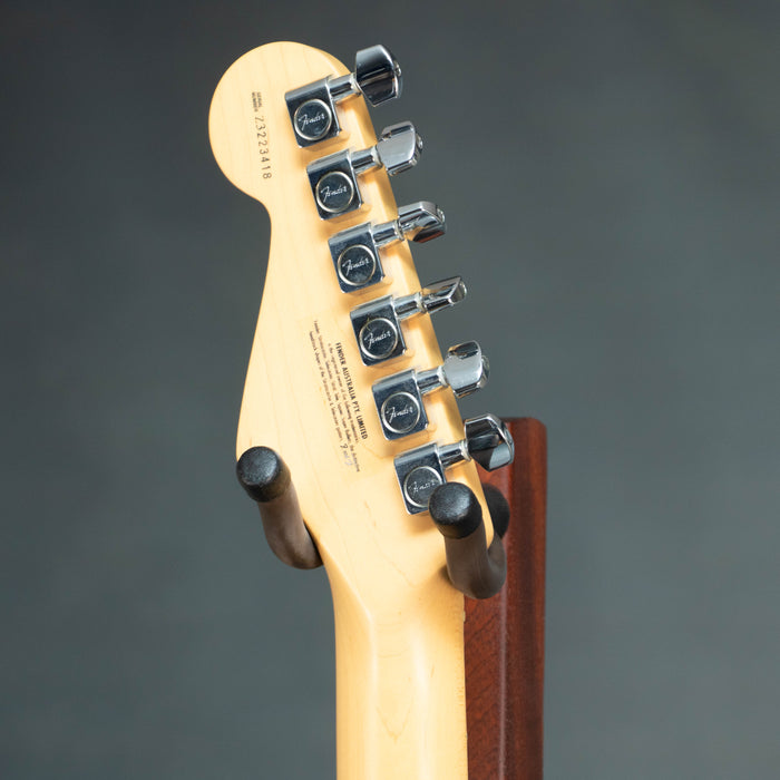 Fender 50th Anniversary American Stratocaster w/Case - 2 Colour Sunburst - Preowned