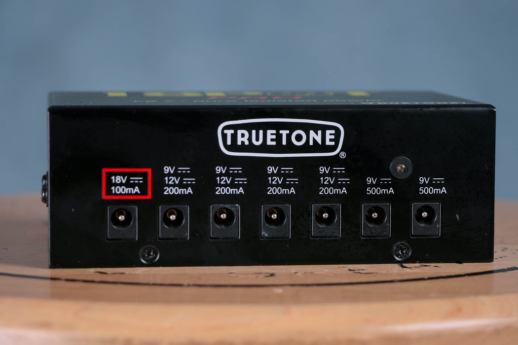 Truetone 1Spot CS7 Multi Voltage Effects Pedal Power Supply - Preowned
