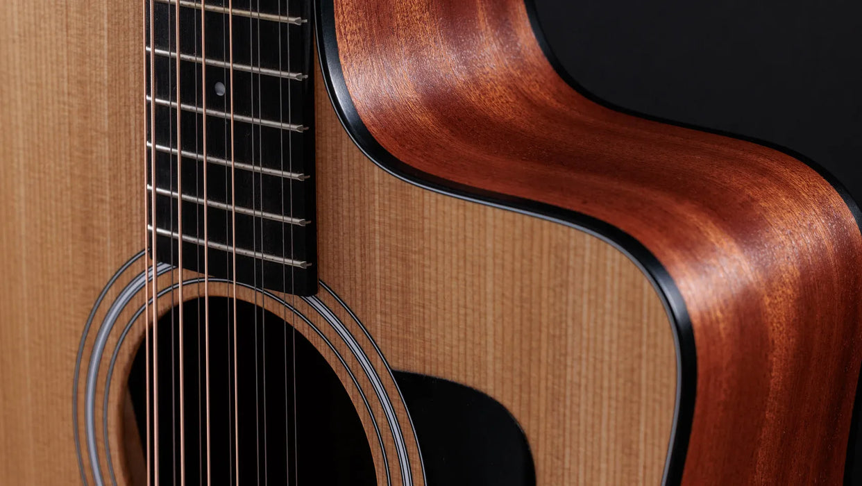 Taylor 150ce Dreadnought 12-String Acoustic Electric Guitar