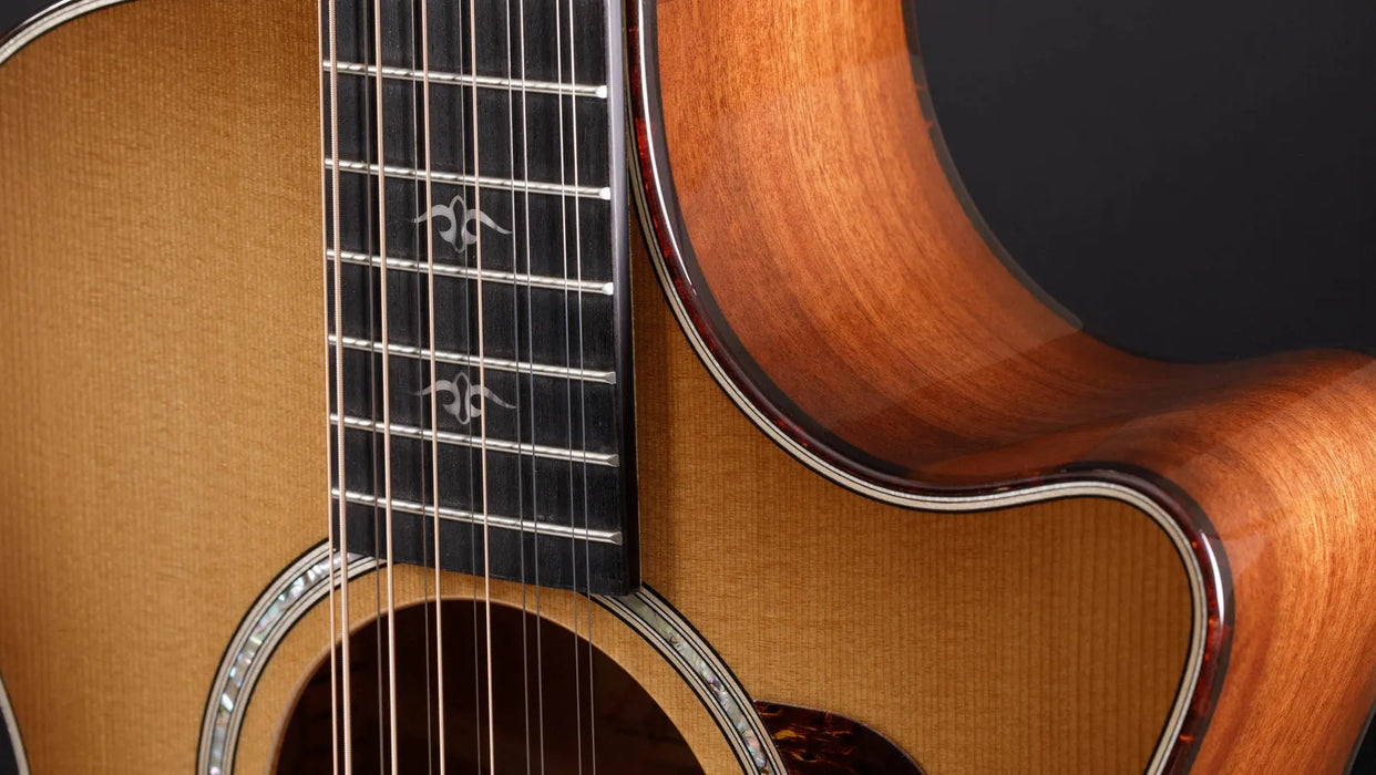 Taylor 552ce Grand Concert 12-String Acoustic Electric Guitar