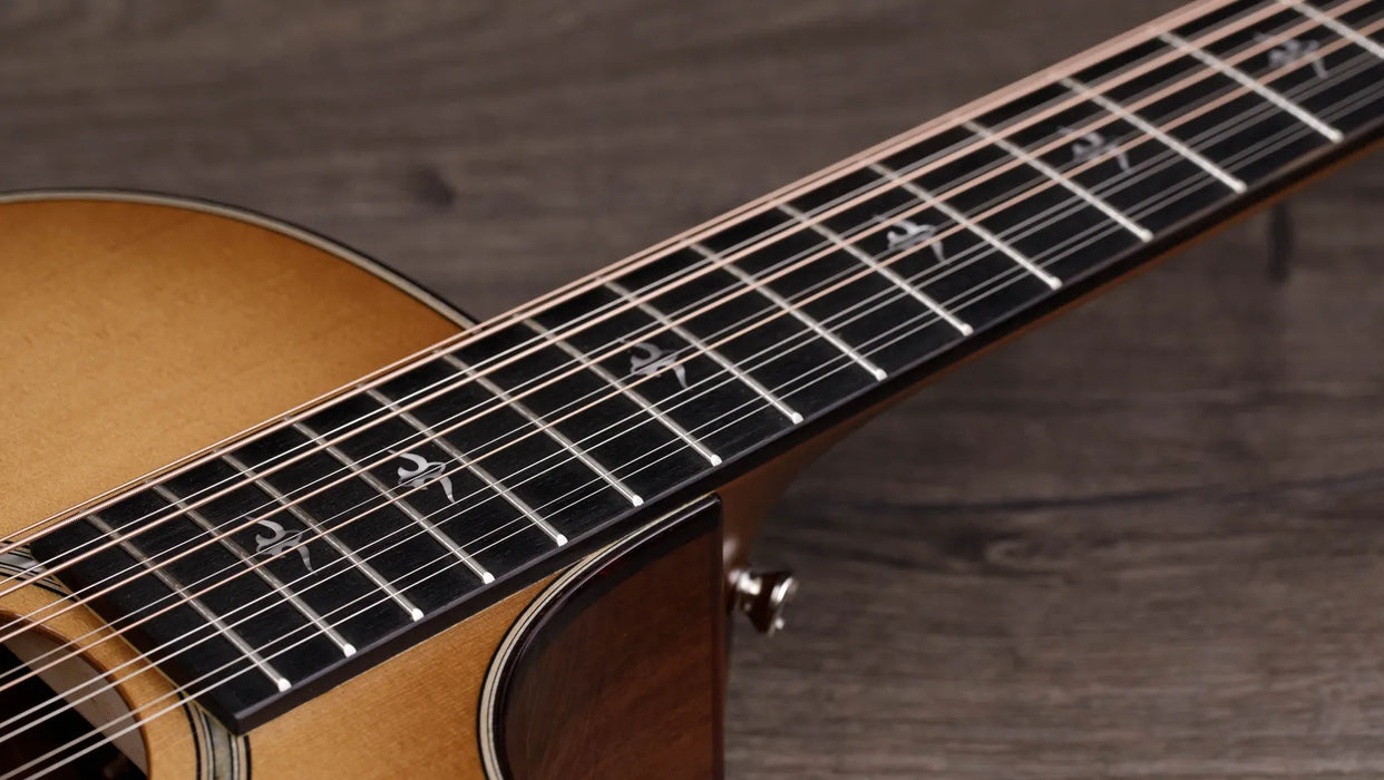 Taylor 552ce Grand Concert 12-String Acoustic Electric Guitar