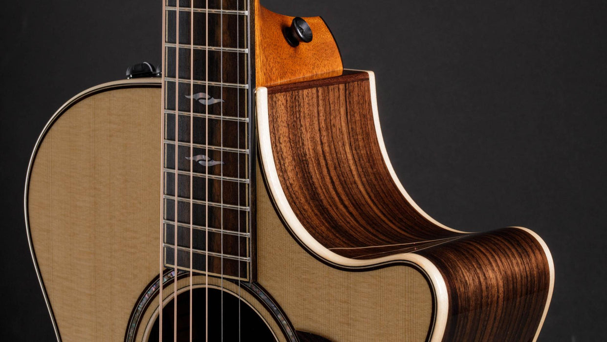 Taylor 812ce Grand Concert Acoustic Electric Guitar