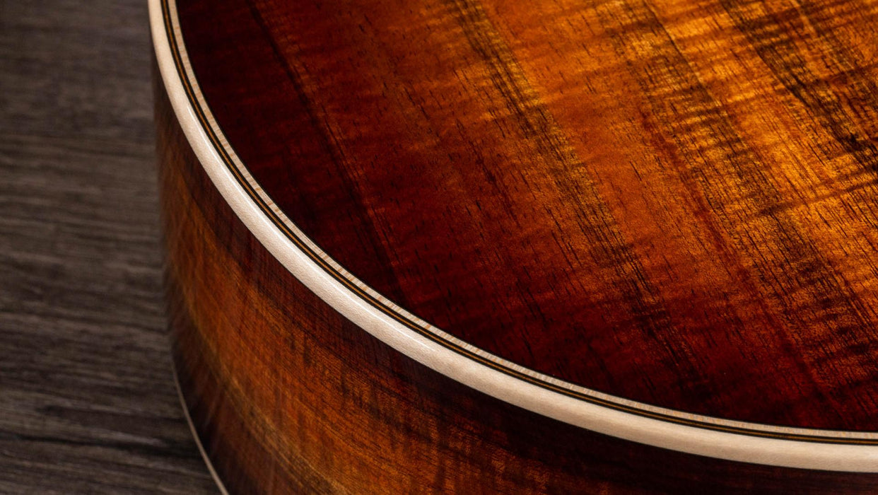 Taylor K22ce 12-Fret Grand Concert Acoustic Electric Guitar